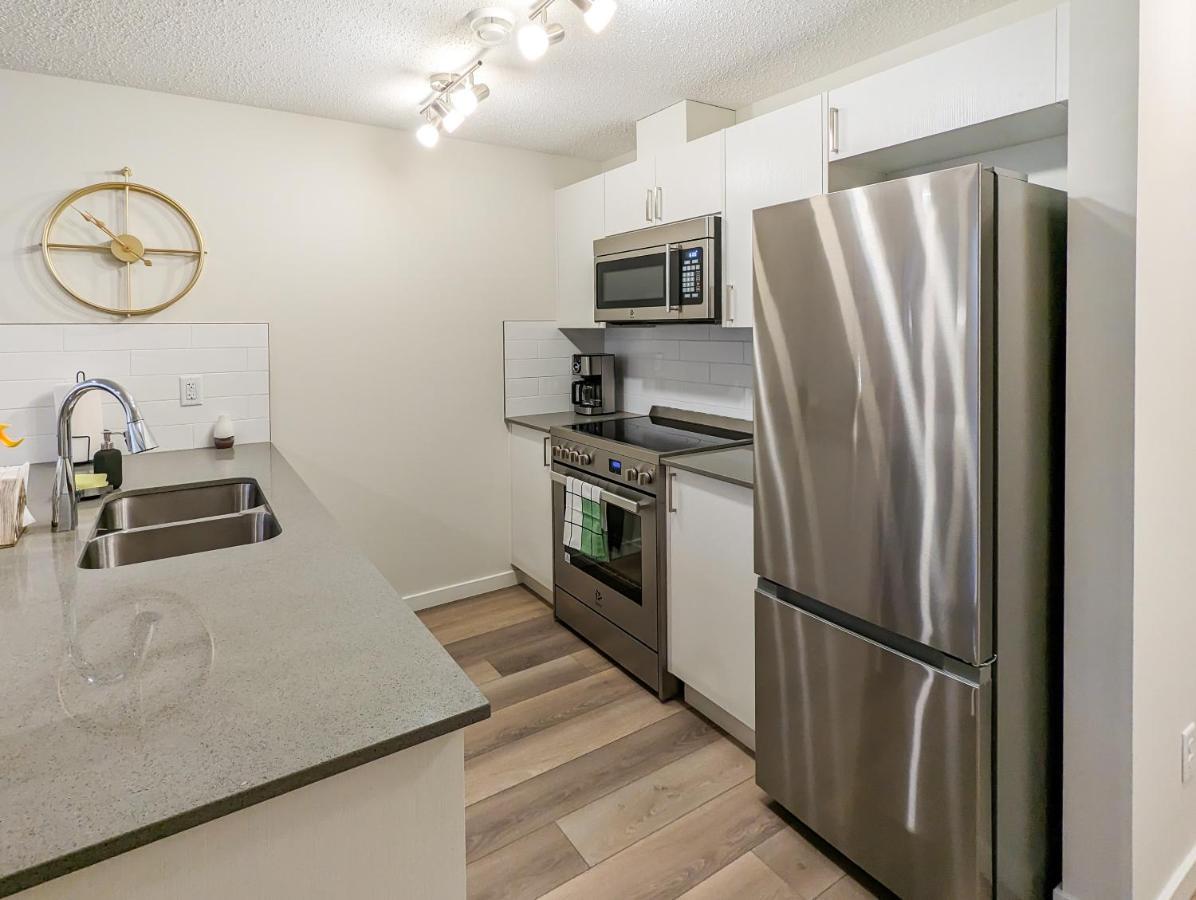 Globalstay New Apartments In Cranbrook Free Street Parking YYC Dış mekan fotoğraf