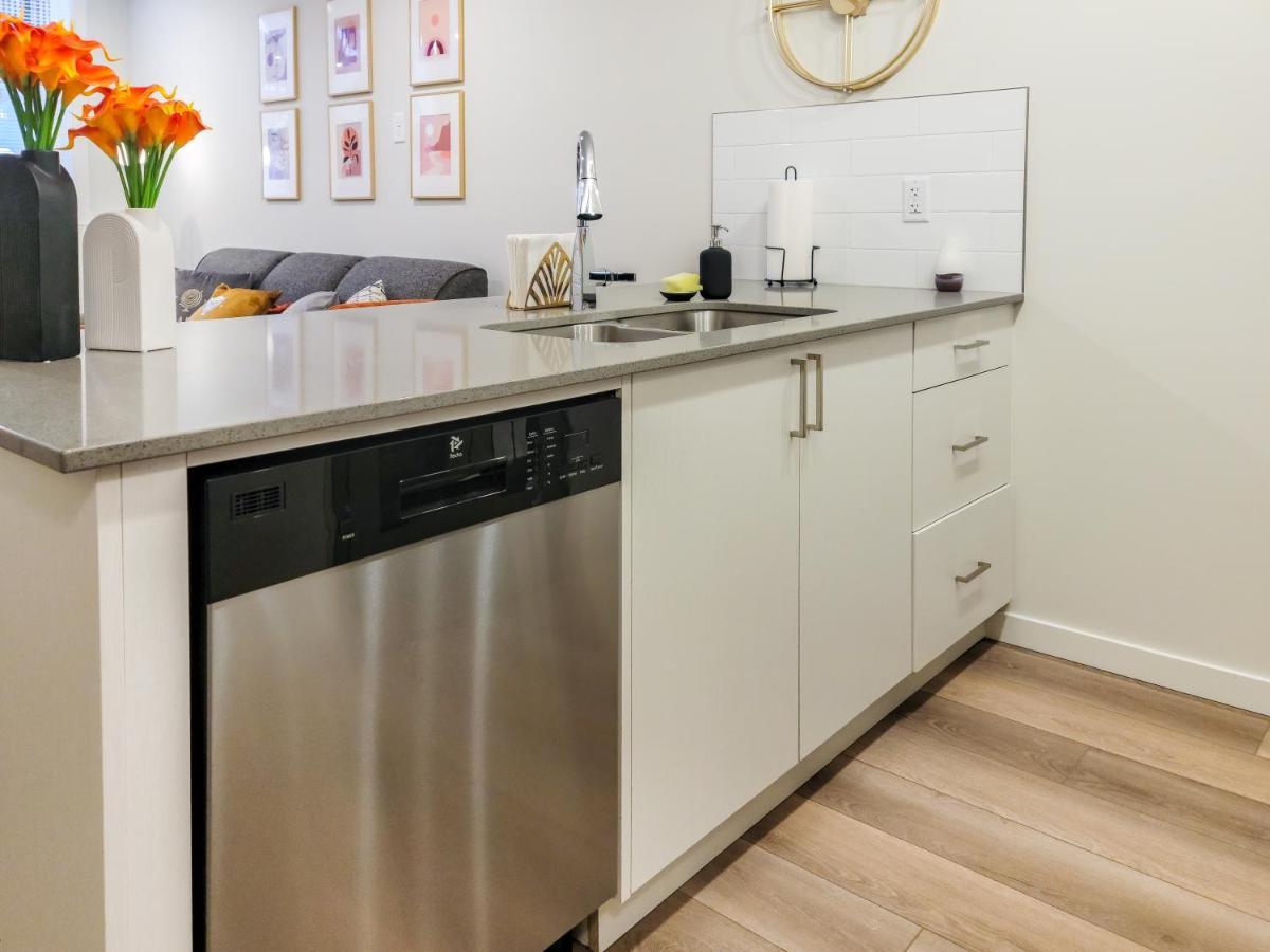 Globalstay New Apartments In Cranbrook Free Street Parking YYC Dış mekan fotoğraf